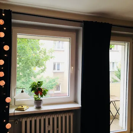 Apartment Targi Mtp *